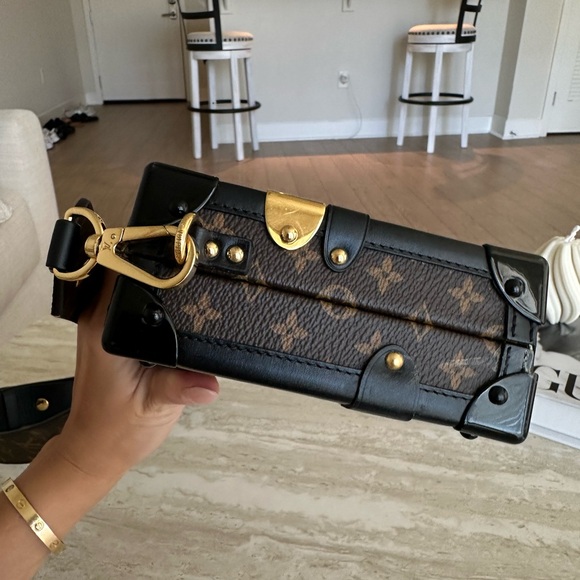 Trunk clutch Louis Vuitton unique - Picture 9 of 10